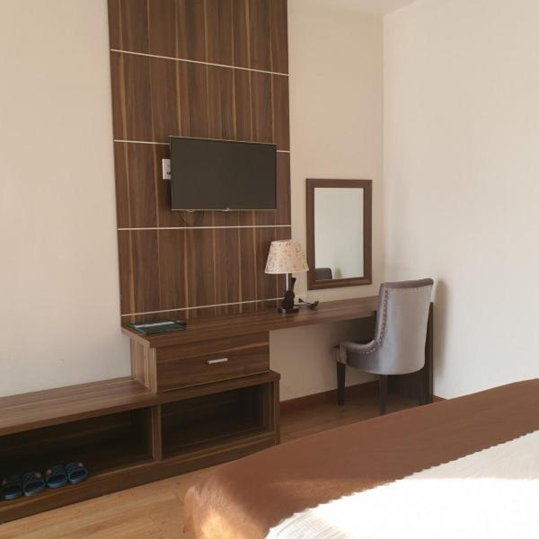 Suka Hotel Dalat Esterno foto