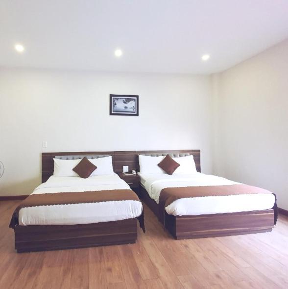 Suka Hotel Dalat Esterno foto